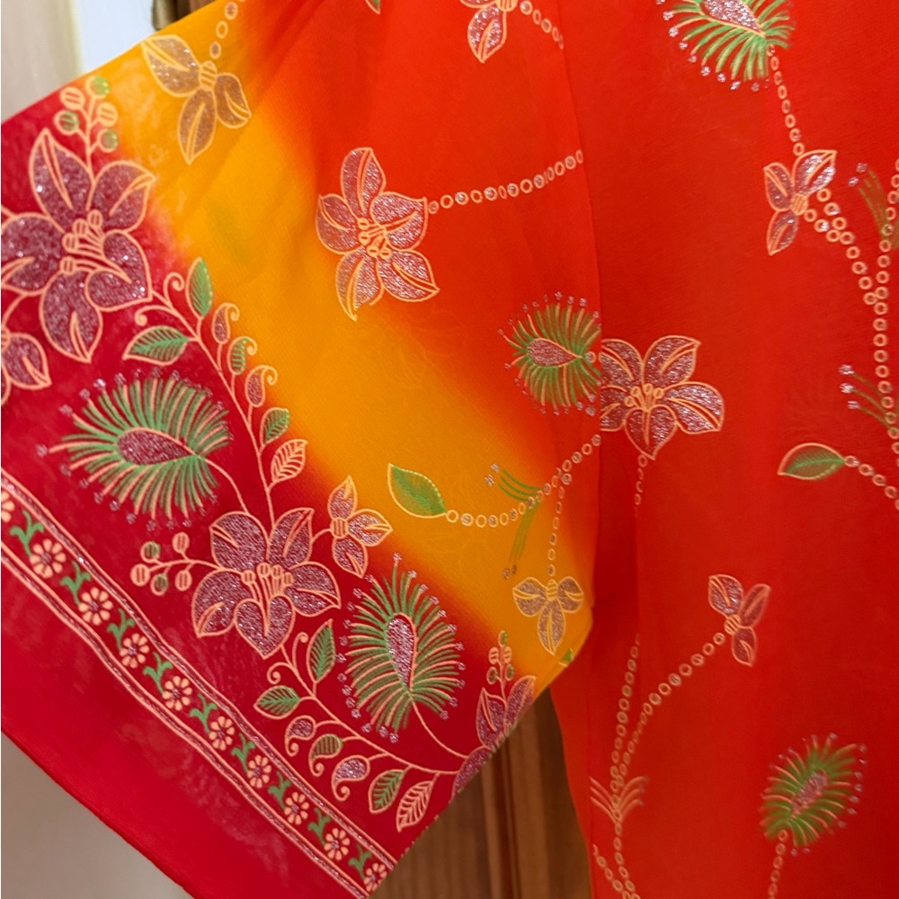 Vibrant orange red floral print mandarin collar - Picture 4 of 9